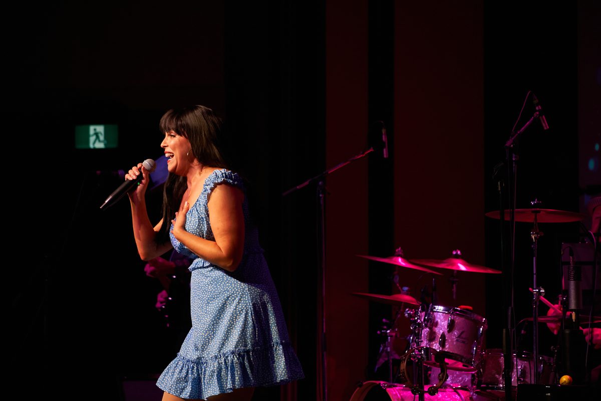 The Linda Ronstadt Show live
